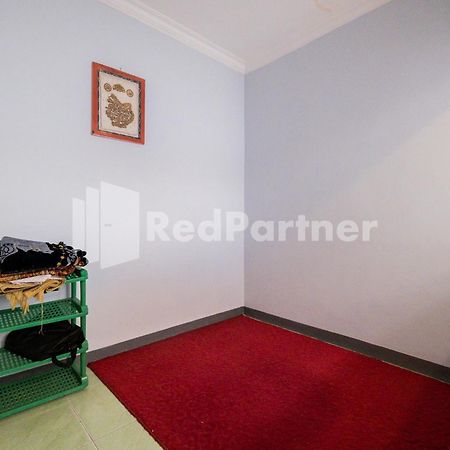 Swun Stay Inn At Sawahan Mitra Reddoorz Malang Eksteriør bilde
