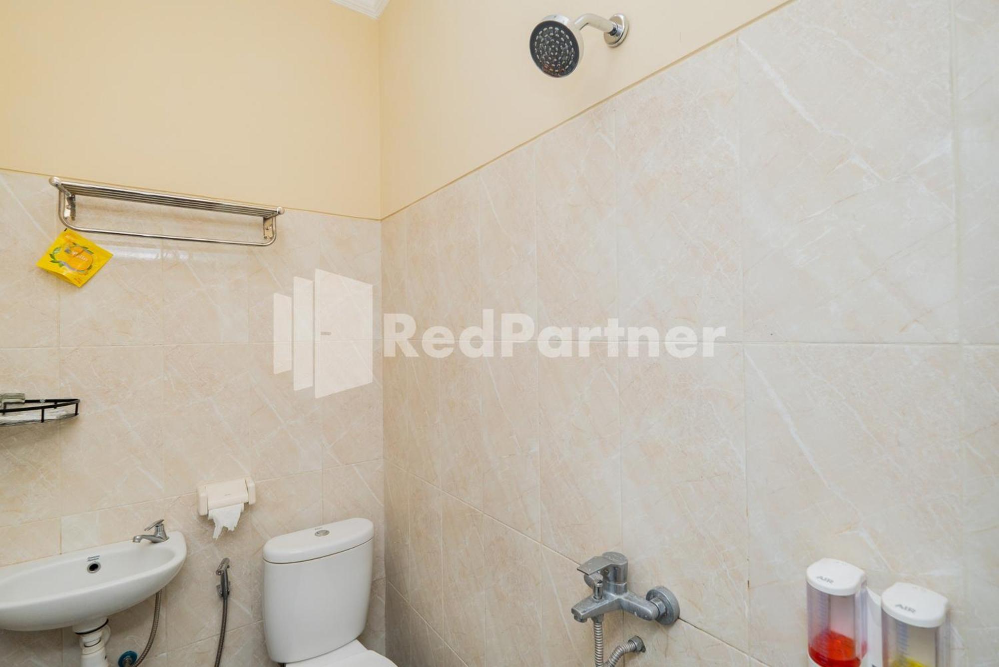 Swun Stay Inn At Sawahan Mitra Reddoorz Malang Eksteriør bilde