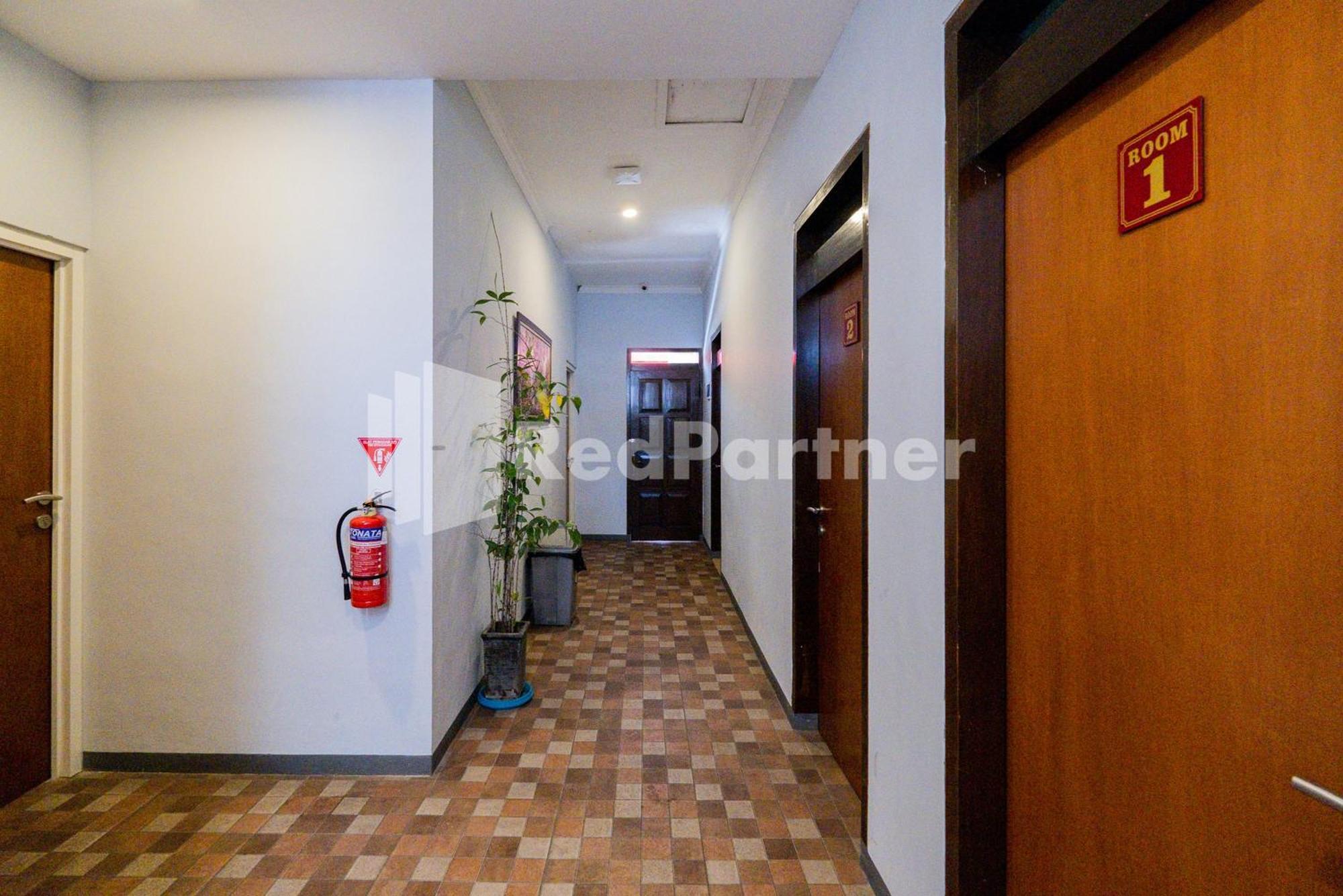 Swun Stay Inn At Sawahan Mitra Reddoorz Malang Eksteriør bilde